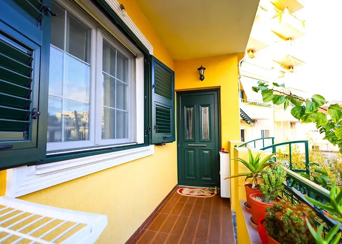 Apartamento With Garden In The Center Of *